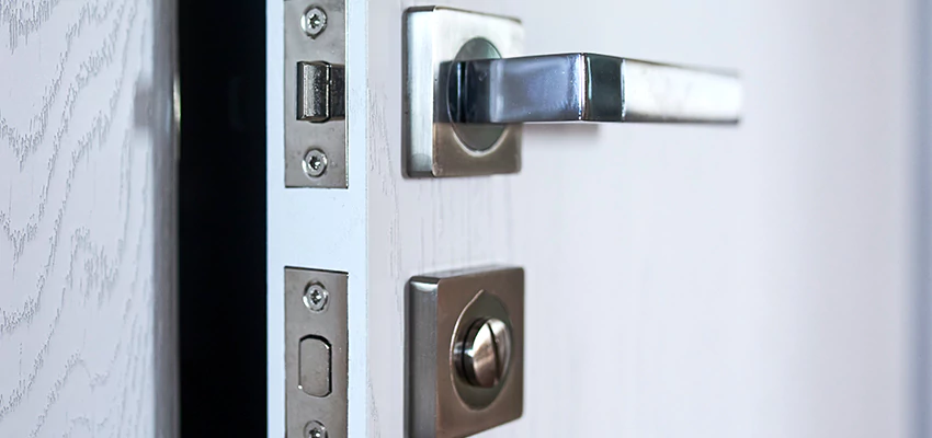 Door Lever Handle Lock Repair in Clovis, CA